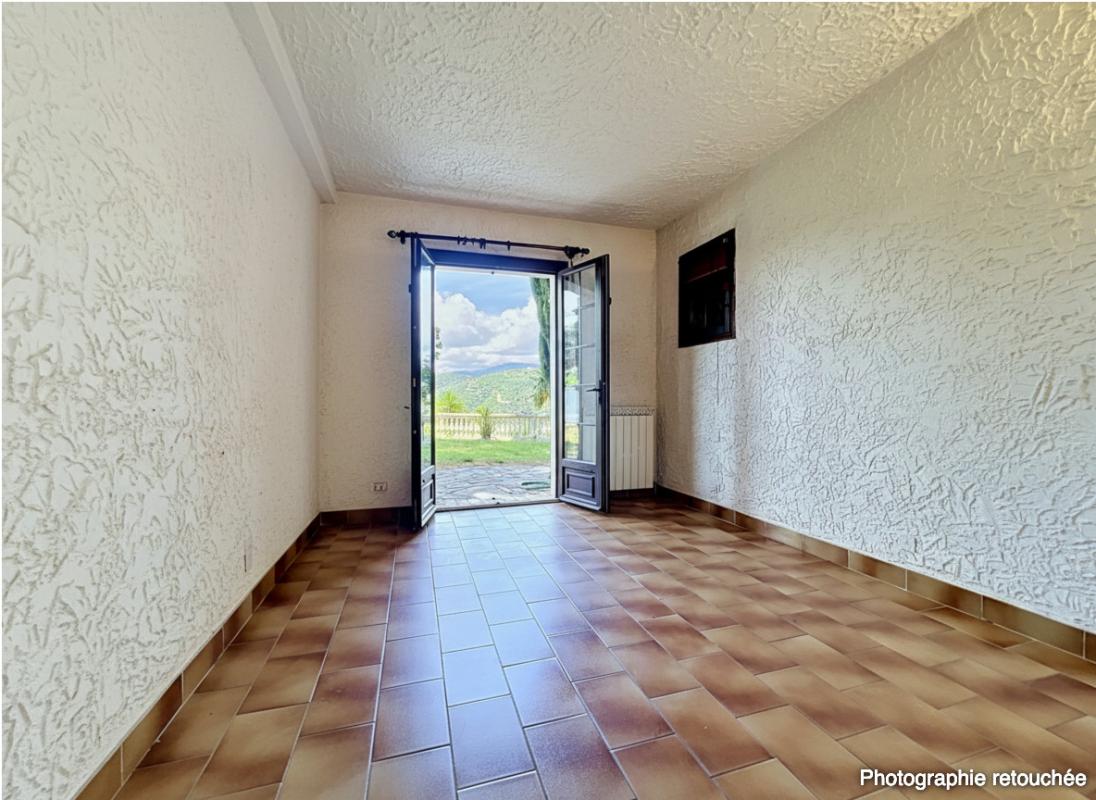 AURIBEAU-SUR-SIAGNE Tanneron Maison indépendante 4-5 pièces de 165 m2 18