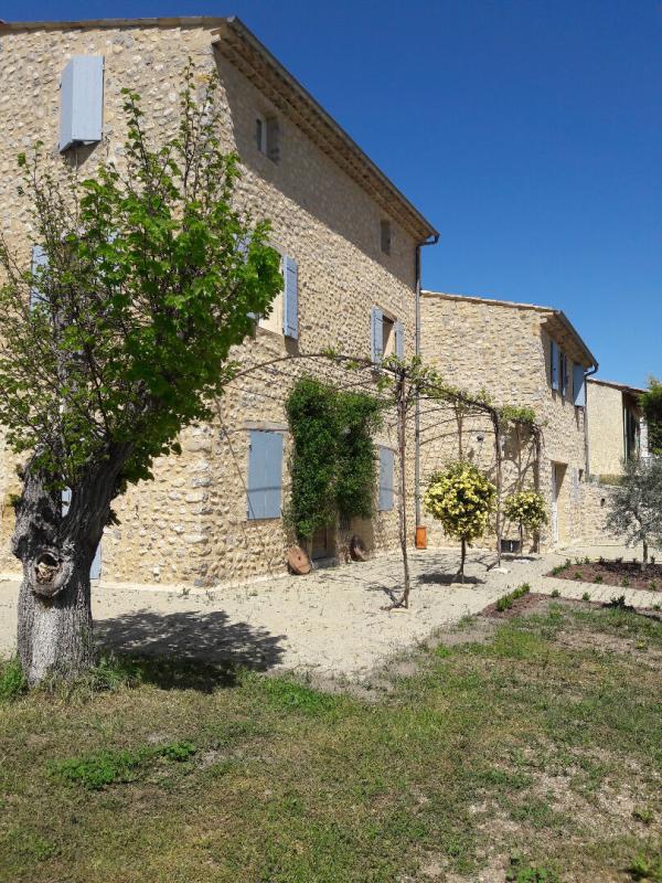 BRAS-D'ASSE Bâtisse Provençale  10 pièce(s)  de 243,07 m2 1