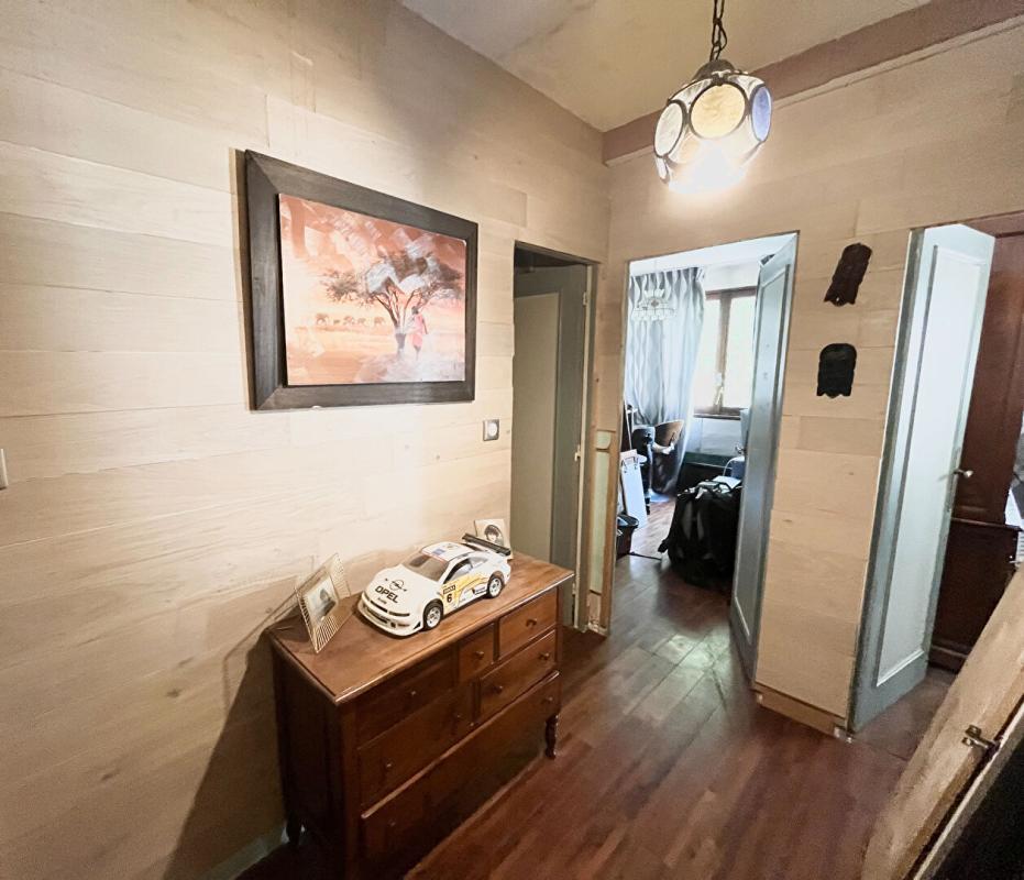 FONTENAY-LE-FLEURY Lot de 2 Appartements 10 pièce(s) 196 m2 11