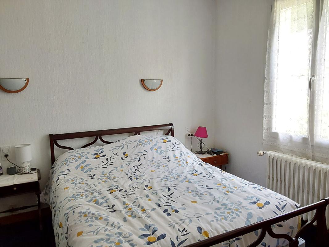 ROSTRENEN Maison avec vie de plain pied. Rostrenen 7 pièce(s) 113 m2 5