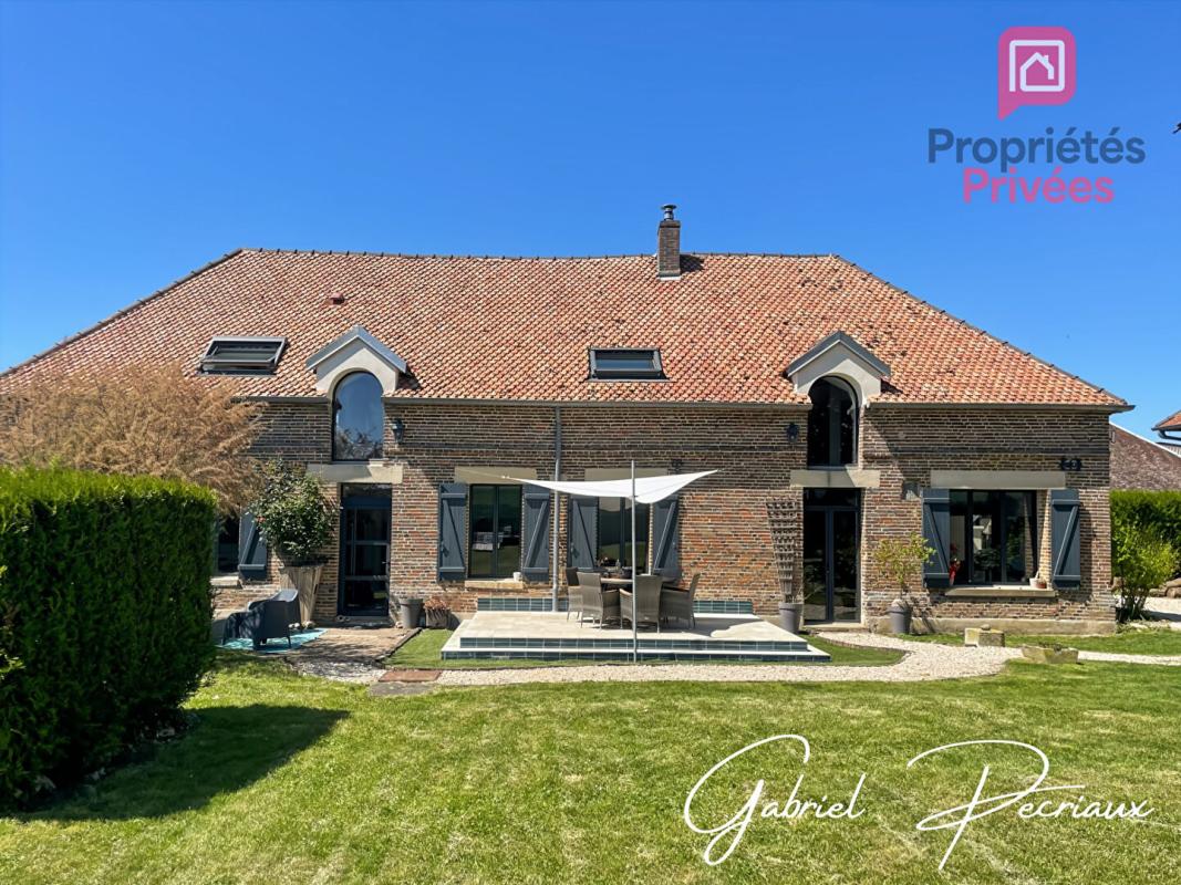 MACEY Maison Macey 8 pièce(s) 236 m2 18