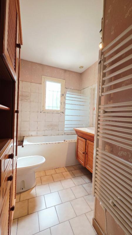 BOURGES BOURGES MAISON 122M² 6 PIECES 4 CHAMBRES GARAGE SOUS-SOL JARDIN 10