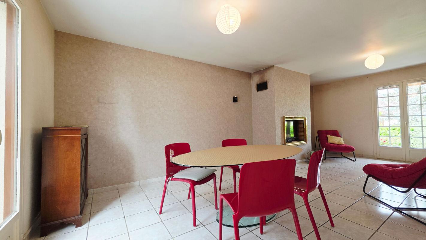 BOURGES BOURGES MAISON 122M² 6 PIECES 4 CHAMBRES GARAGE SOUS-SOL JARDIN 3