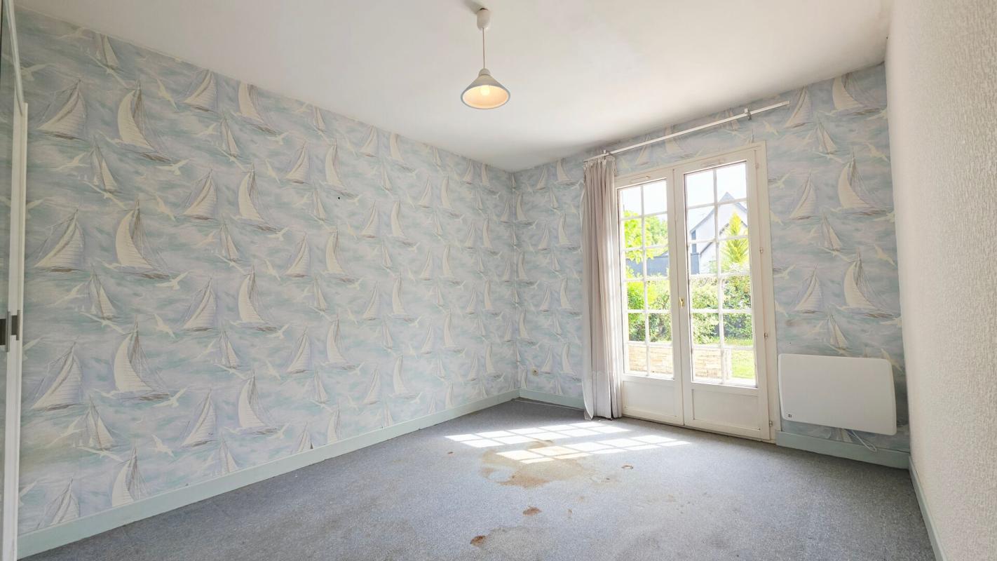 BOURGES BOURGES MAISON 122M² 6 PIECES 4 CHAMBRES GARAGE SOUS-SOL JARDIN 9