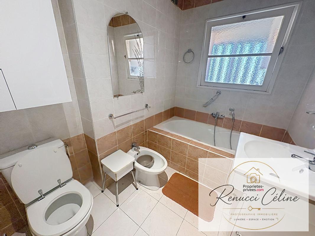 AJACCIO Appartement T3 à rénover Noël Franchini 13