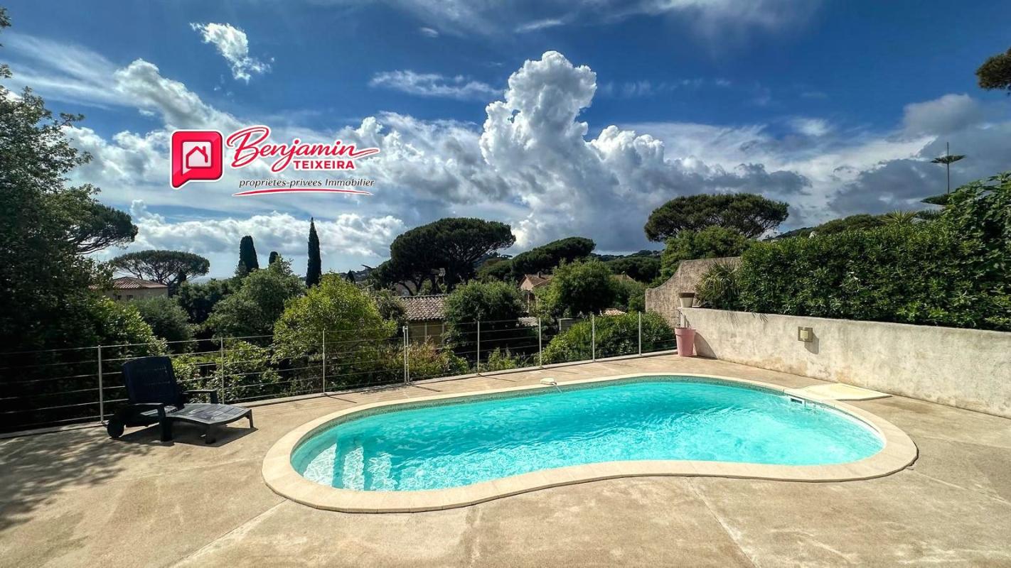 SAINTE-MAXIME Villa Sainte Maxime 6 pièce(s) 117 m2 - Garage 27m² - Vue mer - piscine 12
