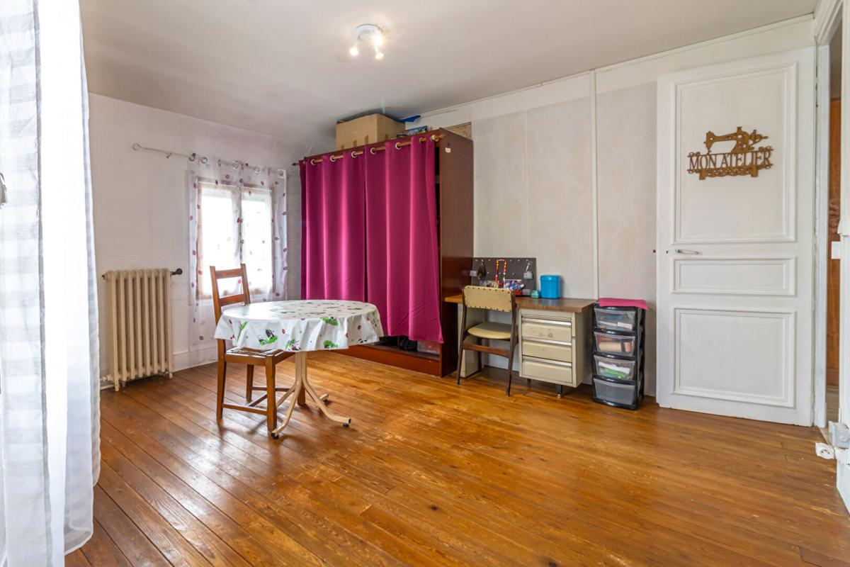 CHABRIS Maison Chabris 7 pièce(s) 134.98 m2 13