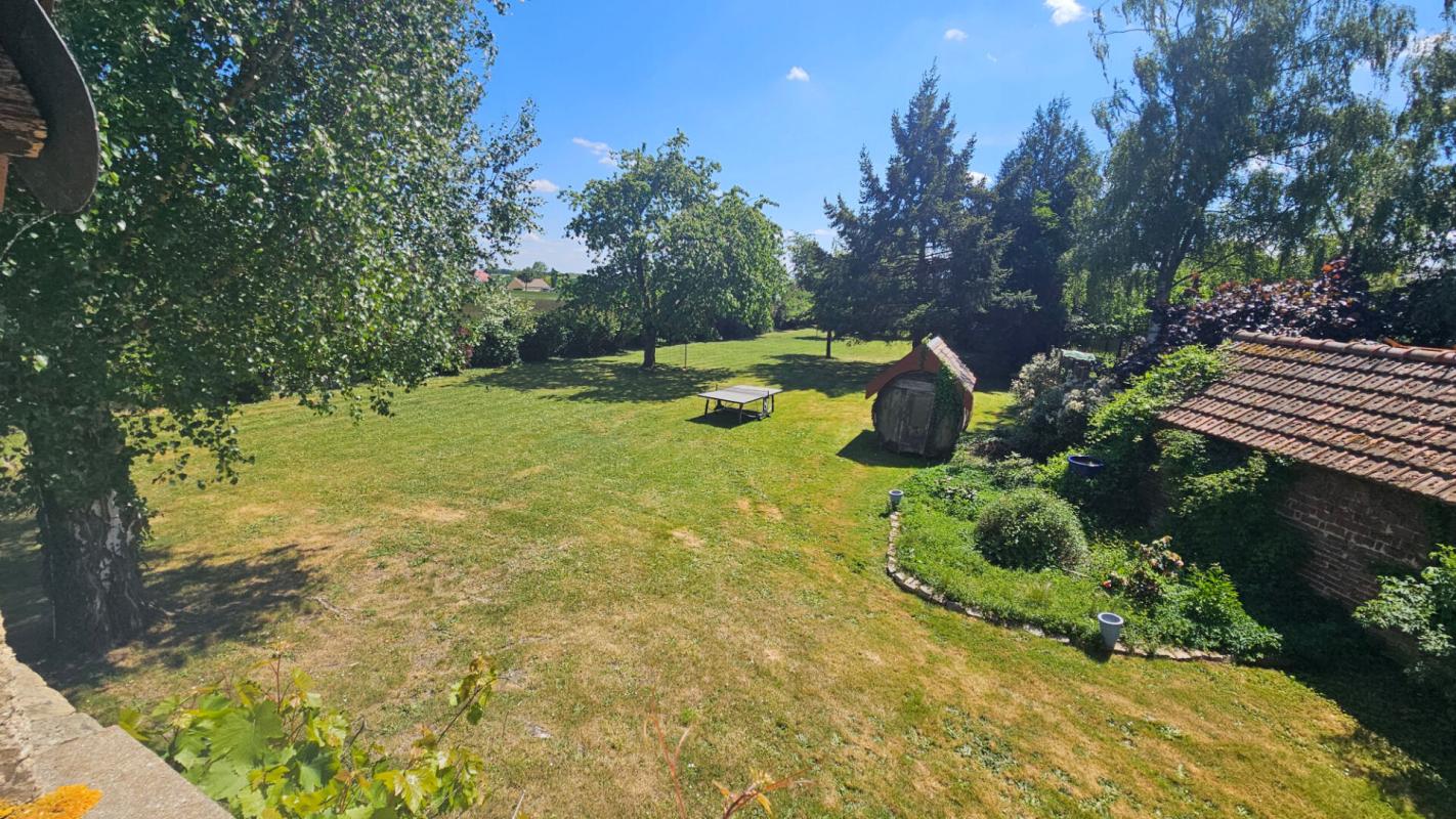 HOUDAN Houdan 12 mn / Magnifique longère 5 chambres / 2726 m2 de jardin 14