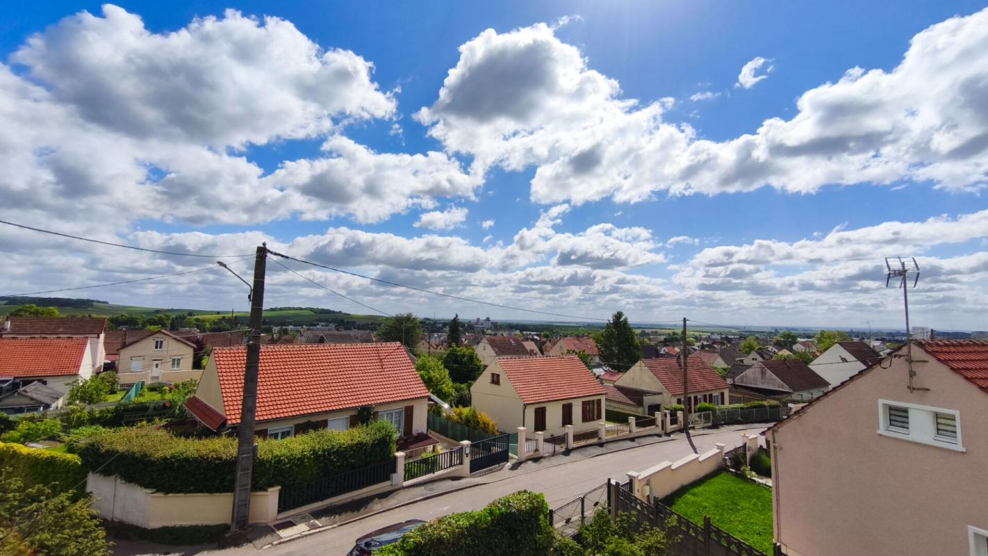 SEZANNE Maison Sézanne 7 pièces 16