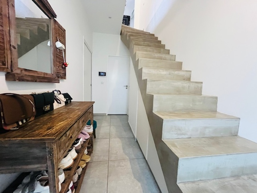 CANOHES Magnifique maison de 120 m² en R+1 avec piscine au fond d'une impasse calme 14