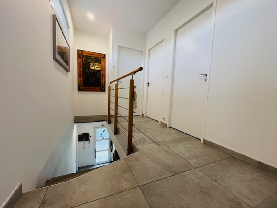 CANOHES Magnifique maison de 120 m² en R+1 avec piscine au fond d'une impasse calme 15