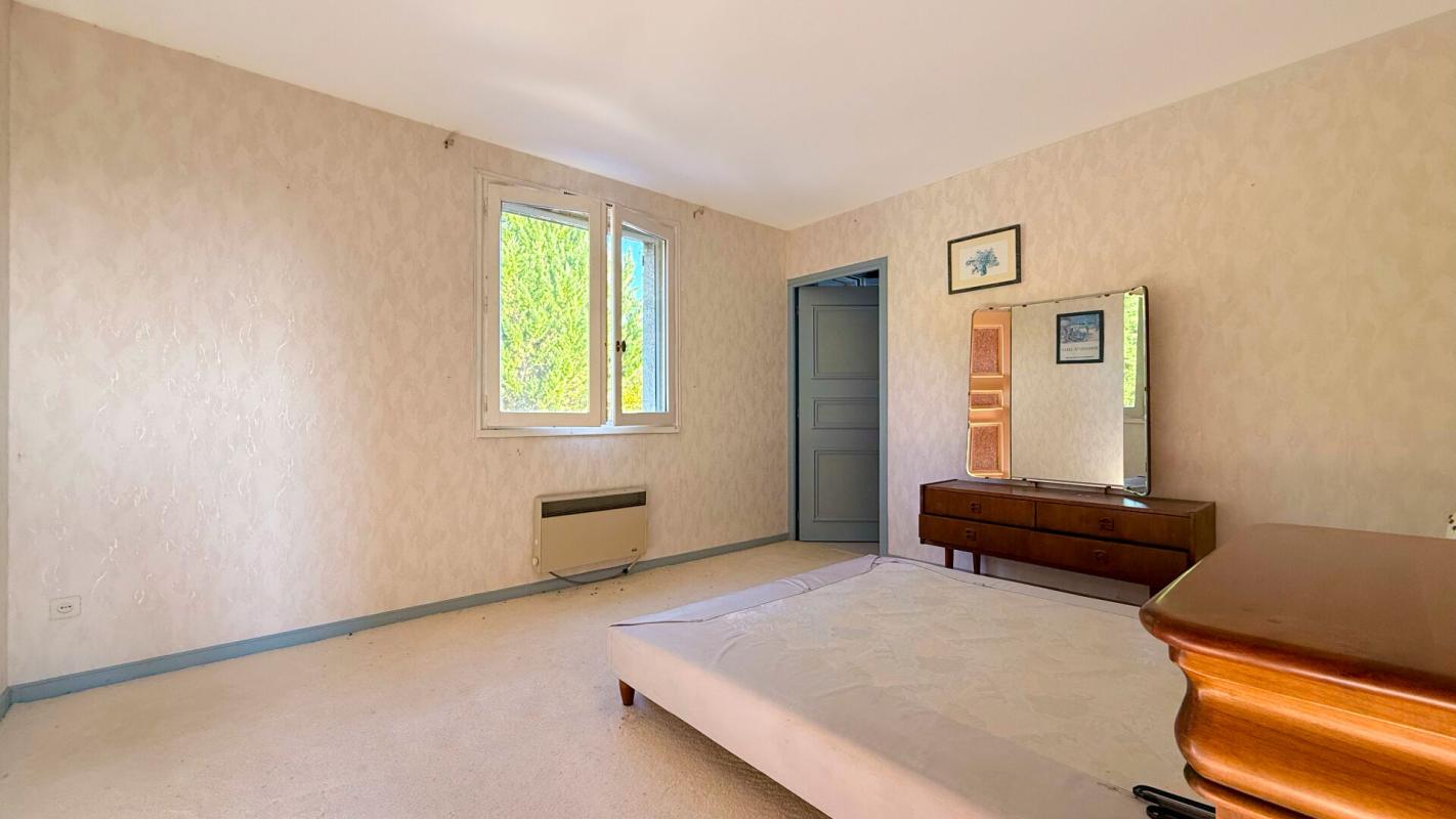 MONTVALEN À VENDRE Maison 8 pièces de 175 m2 sur parcelle de 3500 m2 à Montvalen 81630 15
