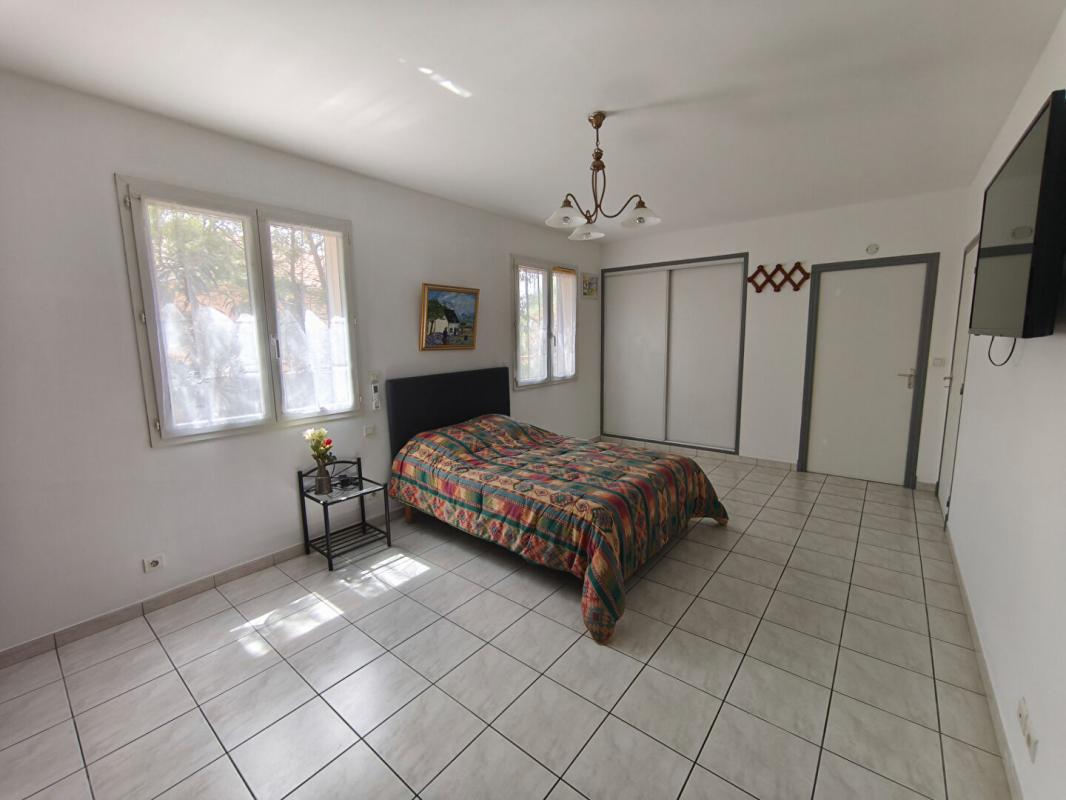 LE BOULOU Grande maison 3 chambres avec garage 5