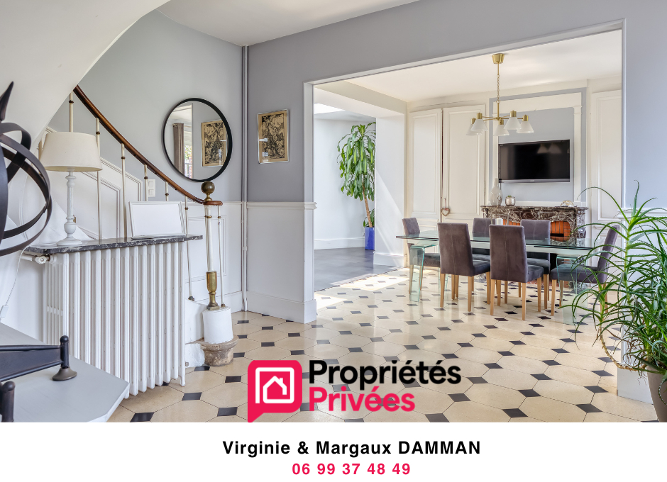ELBEUF Élégante propriété 19ème siècle & sa grande bâtisse 9