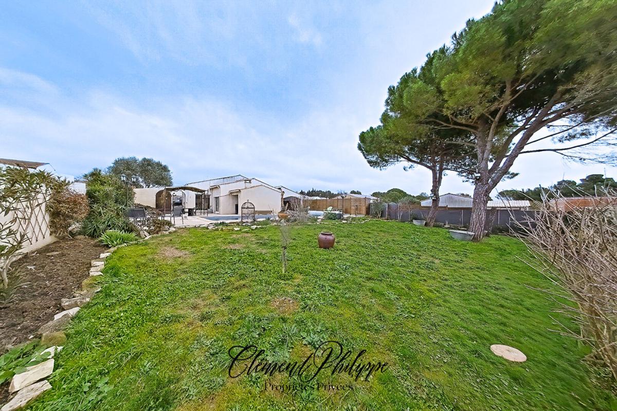 VILLEGAILHENC Villa familiale 155 m² avec piscine, 5 chambres et terrain 1 000 m² aux portes de Carcassonne 13