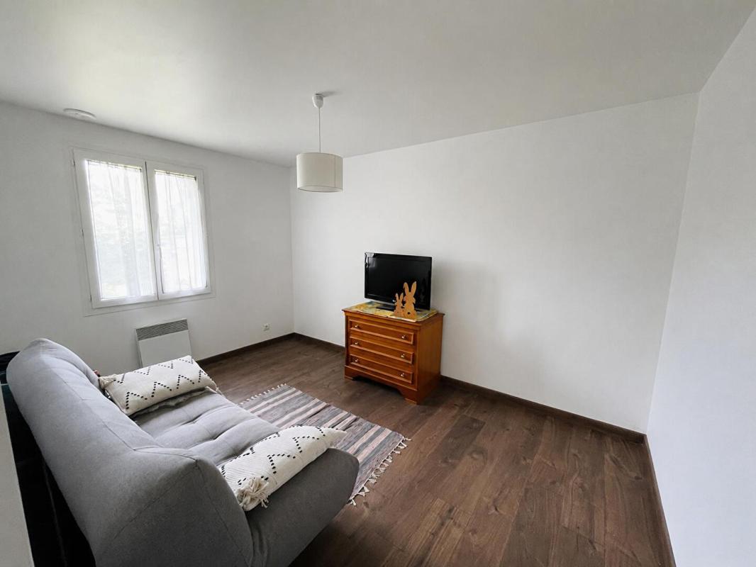 NEUILLY-EN-THELLE Maison familiale avec jardin arboré - Calme & confort à Neuilly-en-Thelle 4