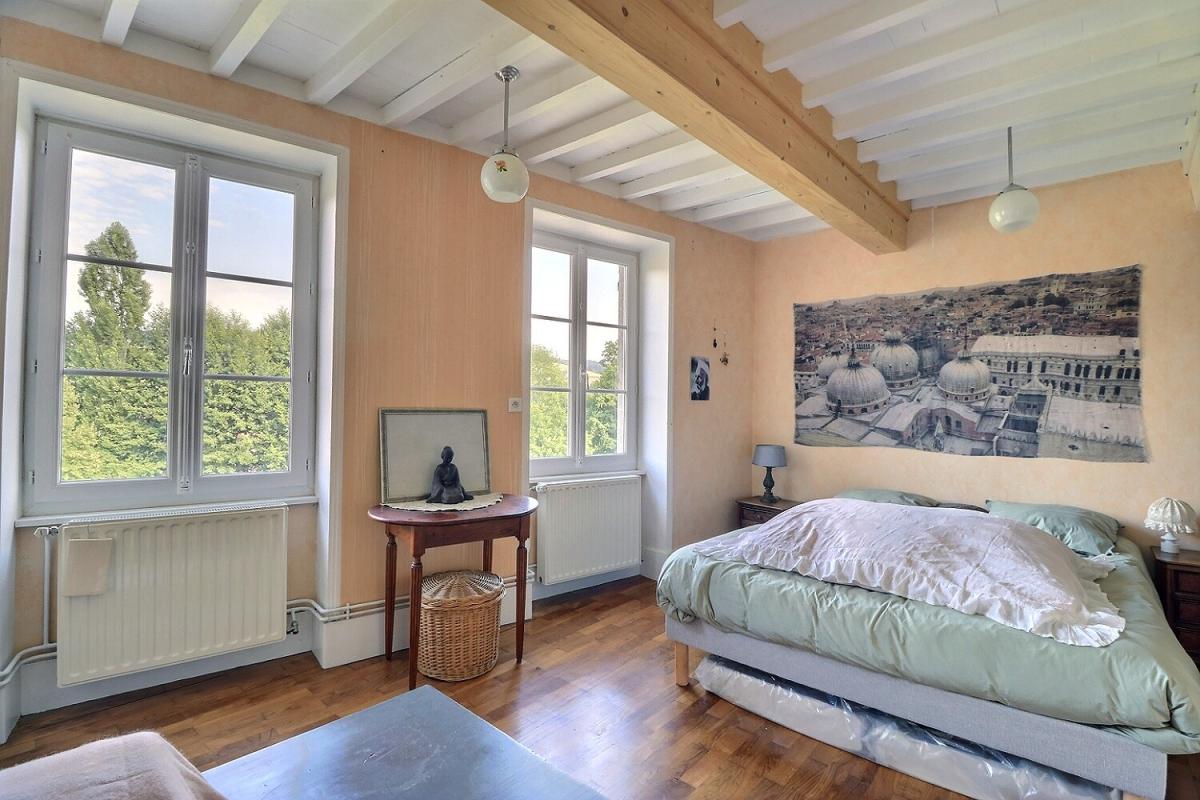 SAINT-PIERRE-LE-VIEUX Jolie maison avec jardin 7