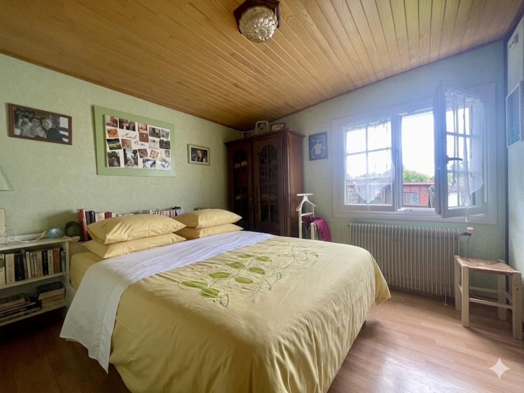 ARTIGUES-PRES-BORDEAUX Maison Artigues Pres Bordeaux 4 pièce(s) 100 m2 10