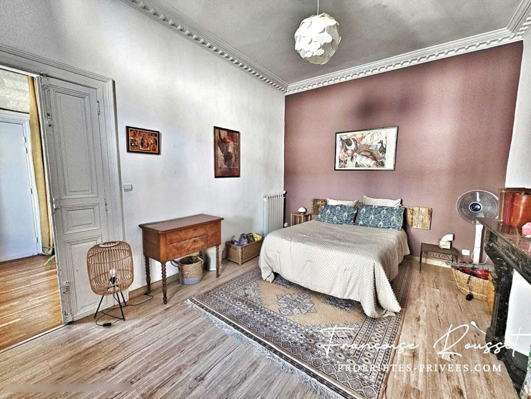 FABREGUES APPARTEMENT T4 136M², 40m² TERRASSE et GARAGE à FABREGUES 6