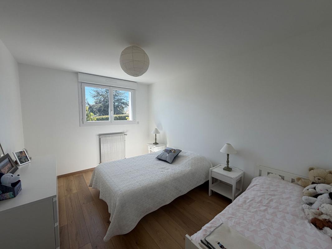 TOUQUES Ravissante maison de 4 pièces avec sous-sol total idéalement situé 13