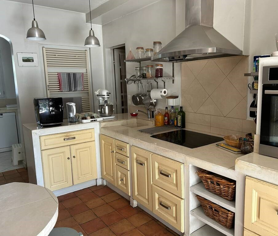 AVIGNON Maison 7 pièce(s) 211 m2 9