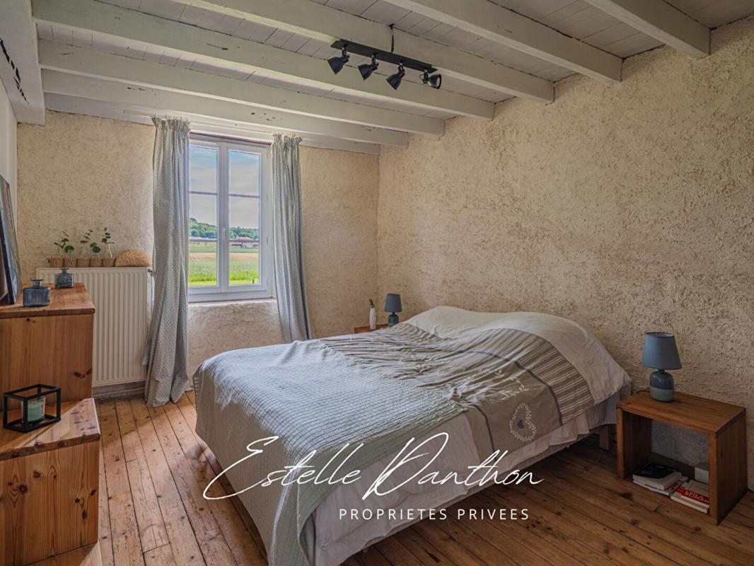 VIRIVILLE Maison Viriville de 135 m2 avec terrain de 5500m2 11