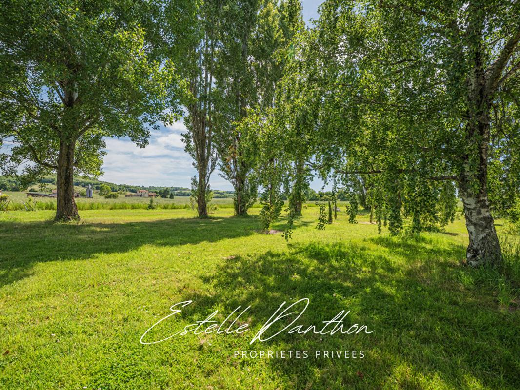 VIRIVILLE Maison Viriville de 135 m2 avec terrain de 5500m2 18