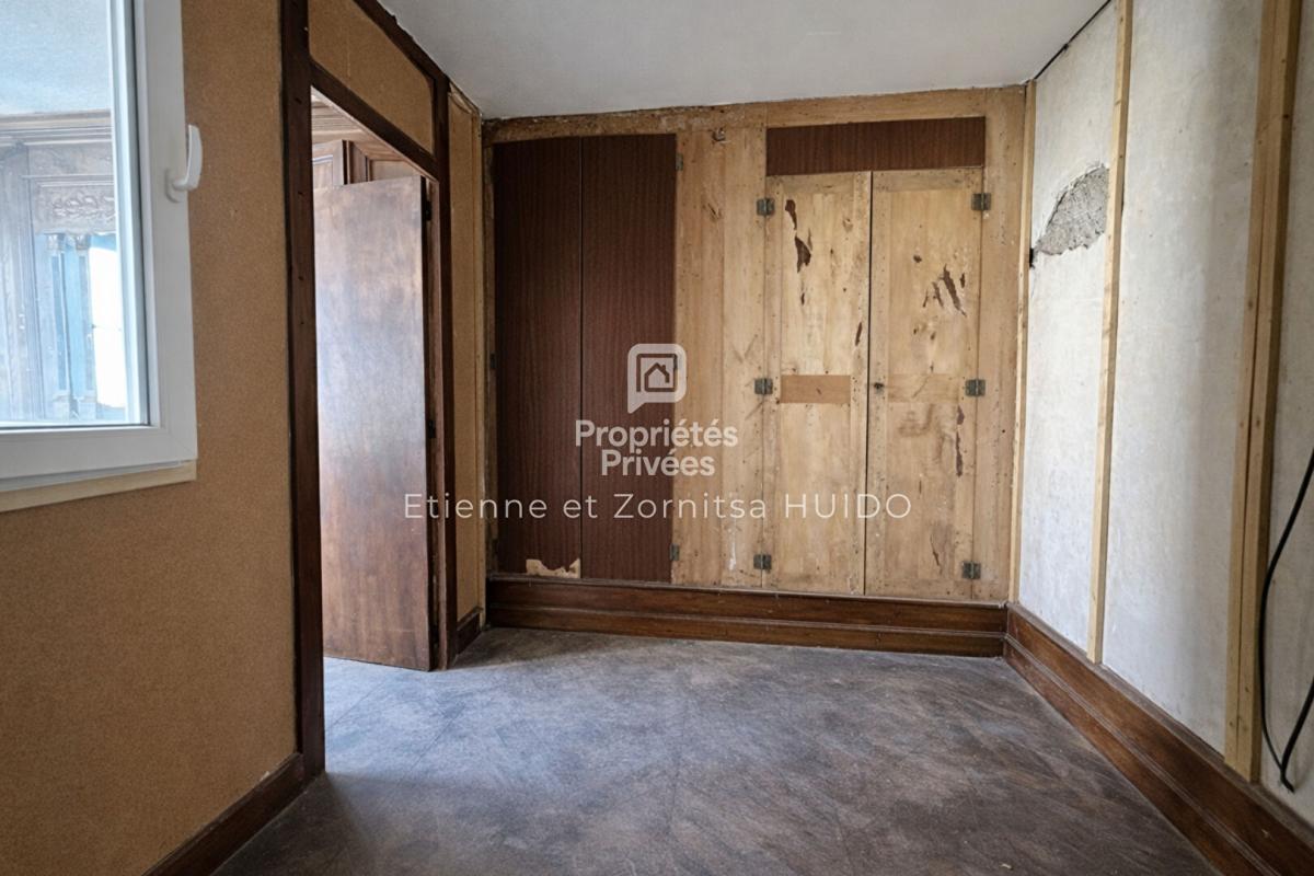 VATAN Maison à rénover 4 pièces 13