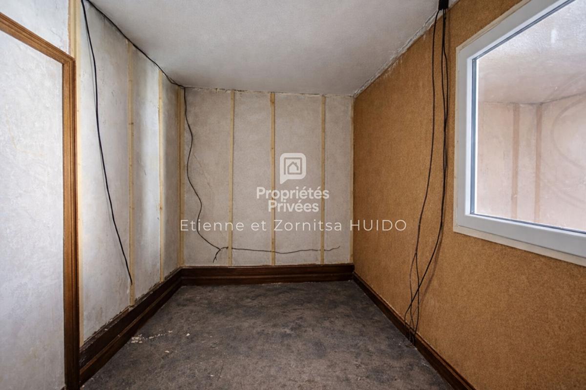 VATAN Maison à rénover 4 pièces 14
