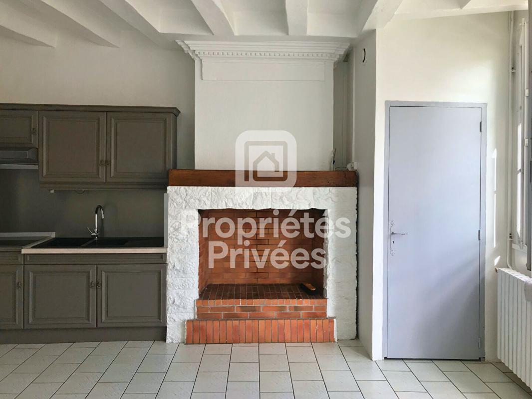 CHEILLE EXCLUSIVITÉ À VENDRE À CHEILLÉ 37190 / LA CHAPELLE ST BLAISE (1 KM AZAY LE RIDEAU) : MAISON DE VILLE 4 PIÈCES 5