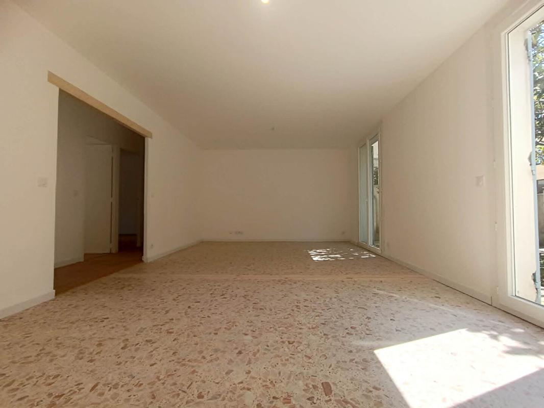 SAINT-CHAMAS Maison Saint Chamas 4 pièce(s) 80 m2 avec JARDIN 10
