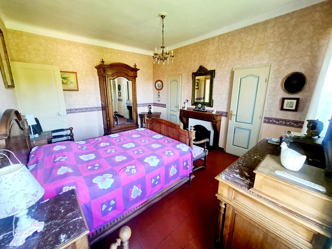 LES SALLES-DU-GARDON Les Salles du Gardon - Maison 5 pièces 197m2 sur + 1000 M² de terrain 14