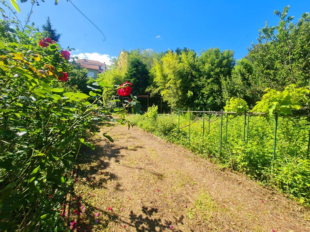LES SALLES-DU-GARDON Les Salles du Gardon - Maison 5 pièces 197m2 sur + 1000 M² de terrain 4