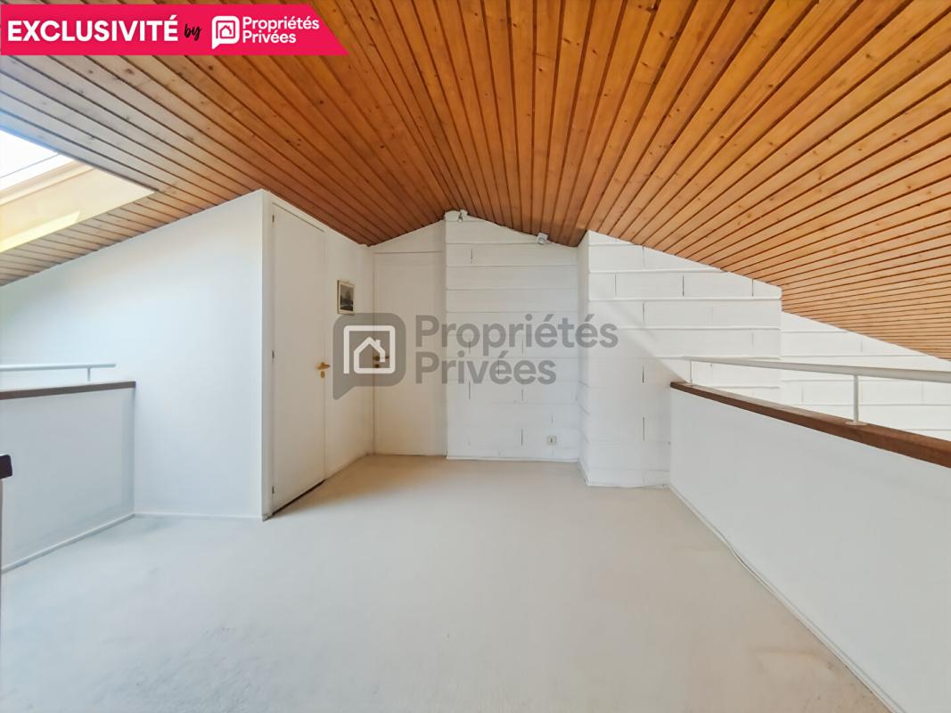 GOYRANS Maison Goyrans 160 m2 - 6 pièces - 3 Chambres - parcelle de 1854 m² 11