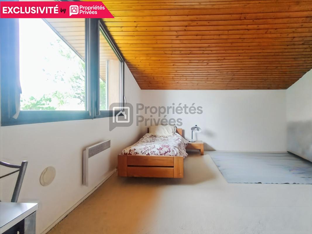 GOYRANS Maison Goyrans 160 m2 - 6 pièces - 3 Chambres - parcelle de 1854 m² 13