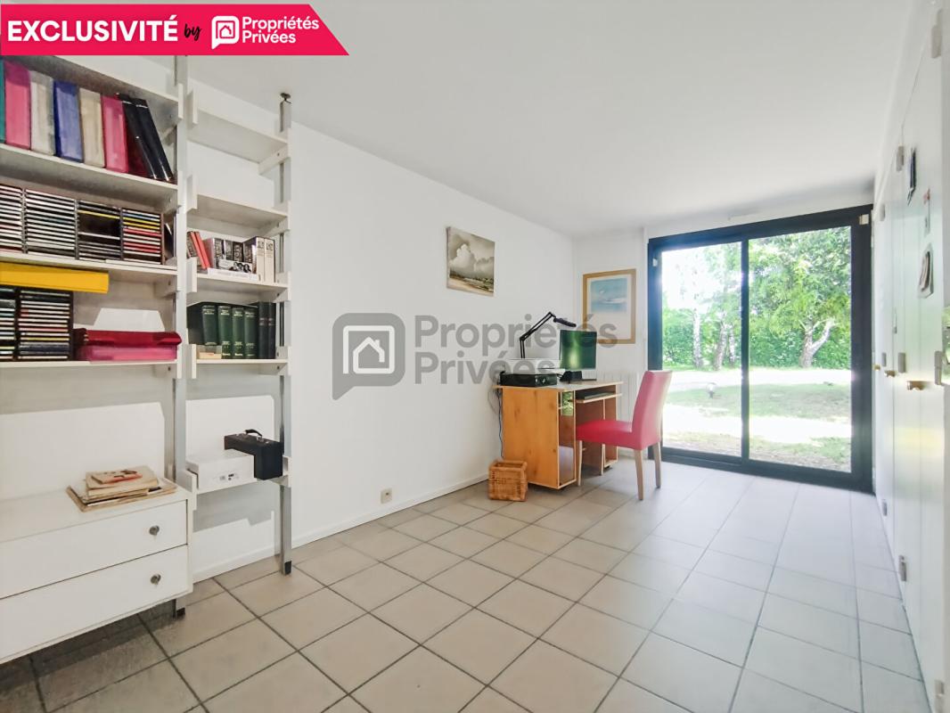 GOYRANS Maison Goyrans 160 m2 - 6 pièces - 3 Chambres - parcelle de 1854 m² 6