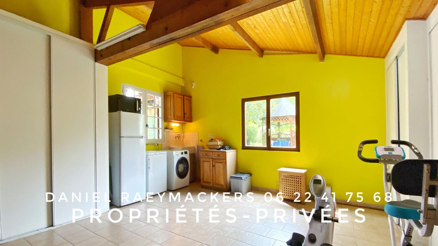 MONTPON-MENESTEROL EXCLUSIVITE Maison 122 m² vie plain-pied 2 min gare Montpon-Menesterol 11