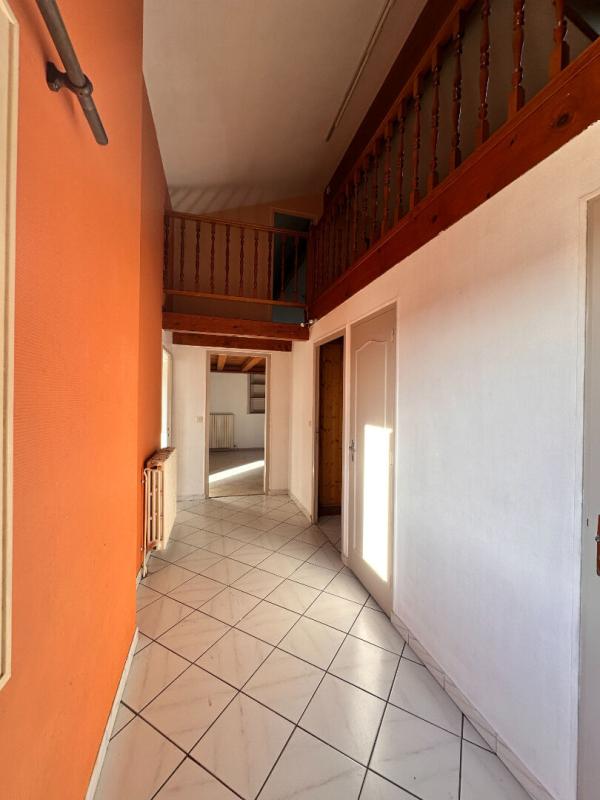 AGEN Appartement  3 pièce(s) 111.12 m2 13