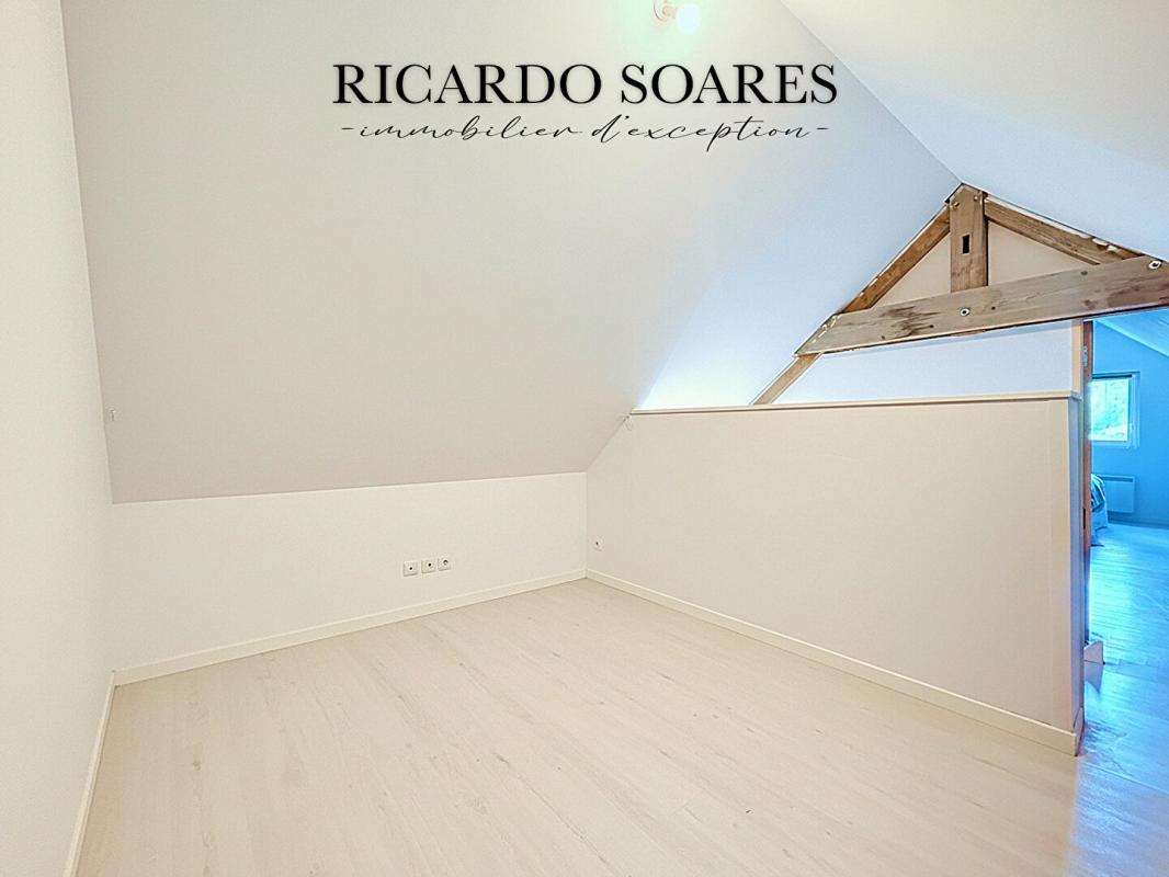 MONCEAUX MONCEAUX 60940 - MAISON ANCIENNE RÉNOVÉE EN 2019 / 85 m2 / 2 CHAMBRES / GRAND SEJOUR / JARDIN 9