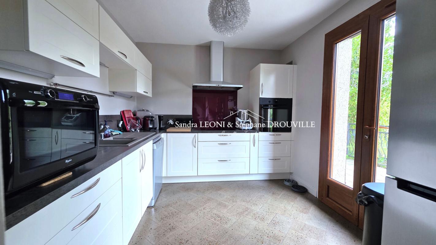 MAINTENON PROCHE MAINTENON RAVISSANTE MAISON DE 140m², 4 CHAMBRES 5