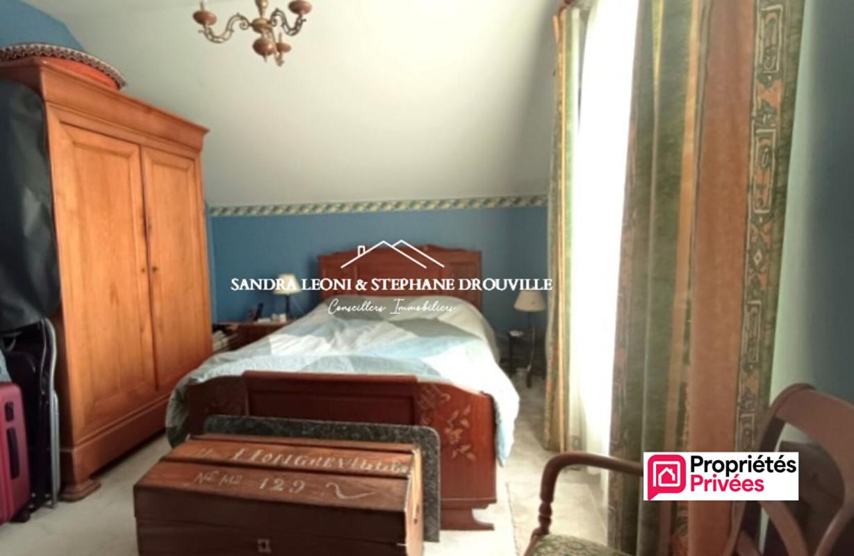 CHARTRES PROCHE CHARTRES - LUCE CHARMANTE MAISON 124 m2, 3 chambres 7