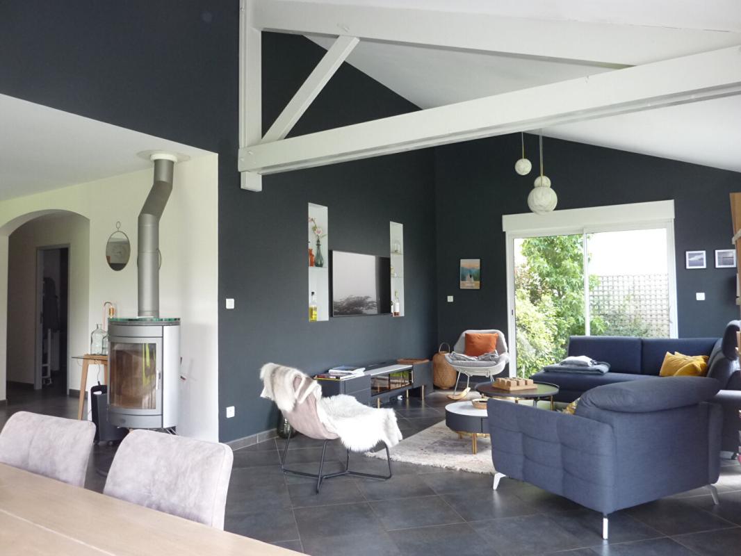 CHOLET Maison Cholet 9 pièce(s) 207m2 2