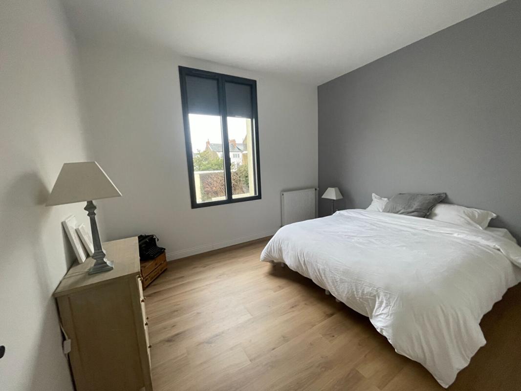 LE MANS Maison  Le Mans ( 8 pièces ) 222m2 9