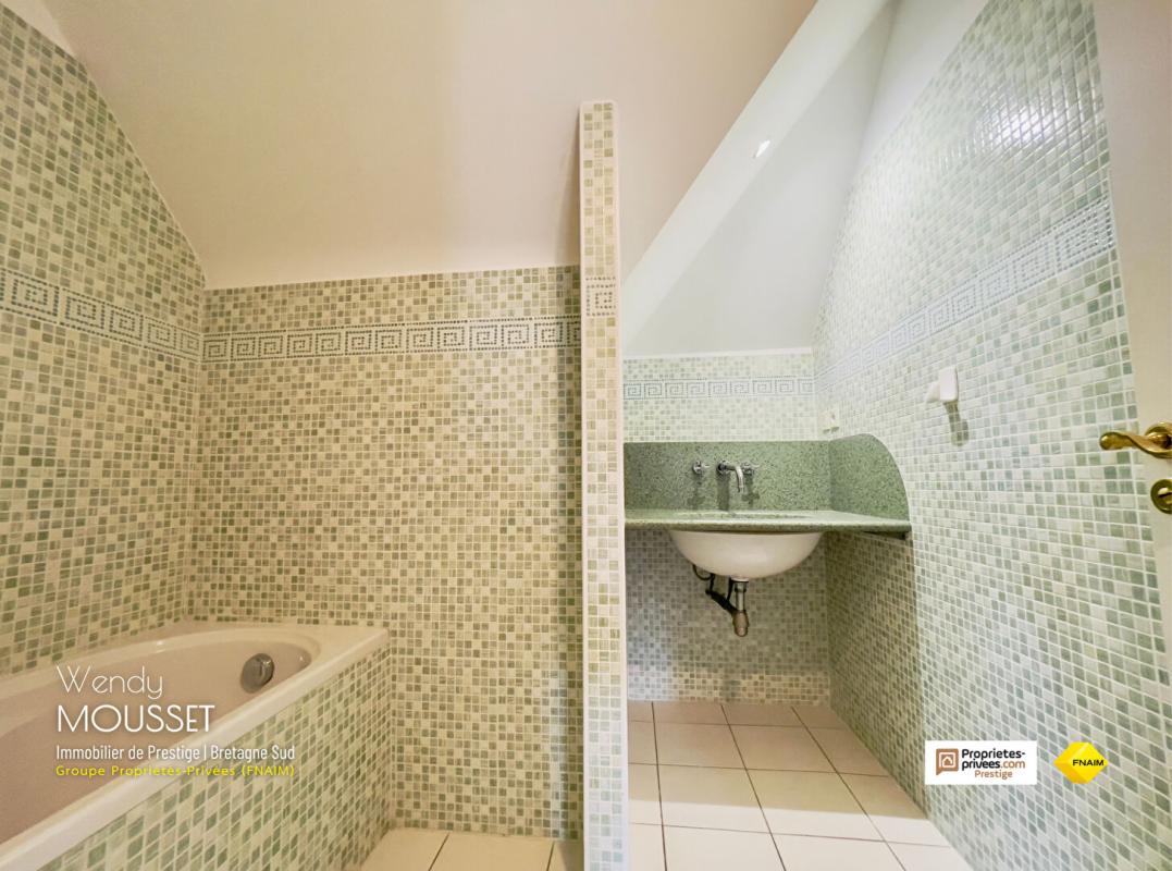 THEIX Villa bourgeoise de 285 m² avec immense sous-sol ? Aux portes de Vannes ? Secteur Saint-Goustan/Golf à Theix-Noyalo 13