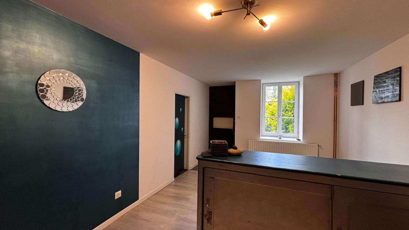 UCHIZY Maison en pierre,  Uchizy, 152 m2 avec beau terrain arboré et dépendances 13