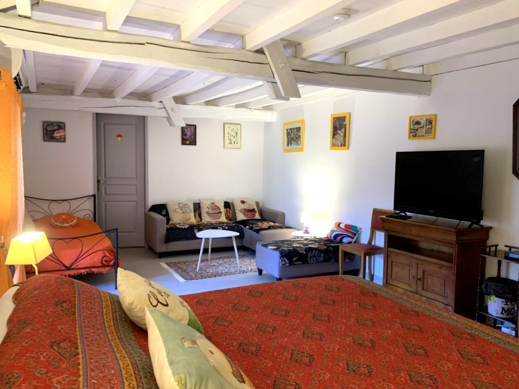 LABASTIDE-DU-VERT Maison en pierre 450 m² ? 6 chambres ? activité restaurant/chambres d'hôtes possible ? 10 min Prayssac 15