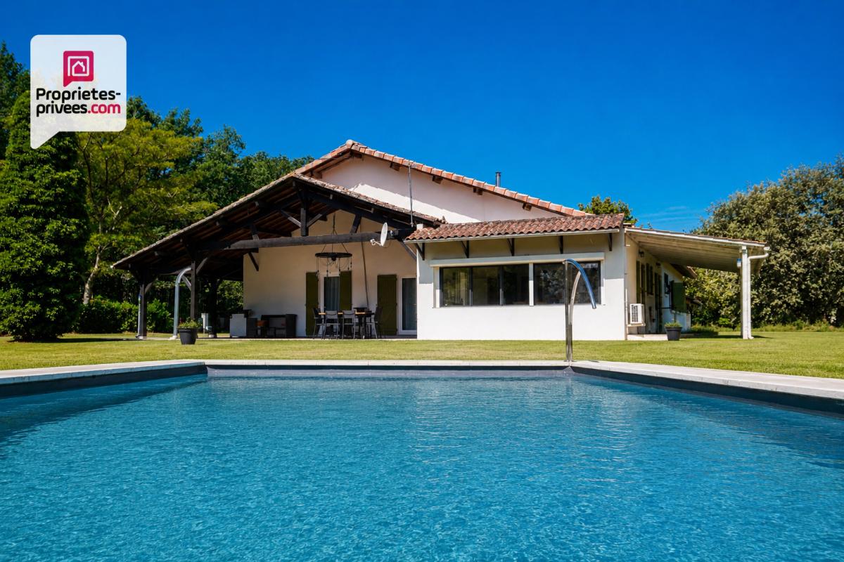CASTELJALOUX Propriété en pierre 290 m² avec gîte, dépendances, piscine et 4 ha 1