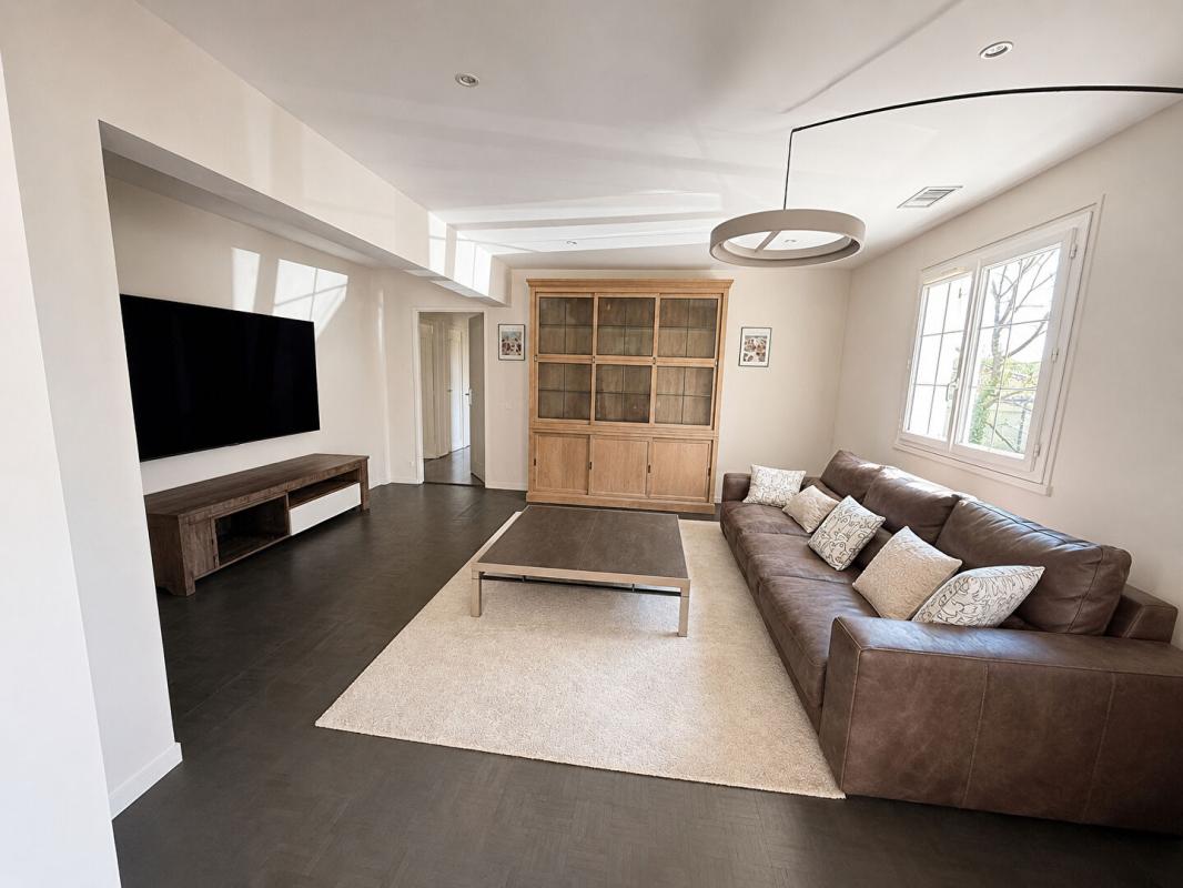 ANGOULEME Maison Angouleme 4 pièce(s) 140 m2 6