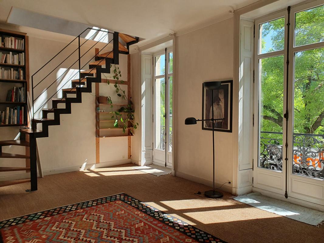 NANTES Nantes- Vue Erdre - Beau Duplex familial avec extérieur et stationnement 1