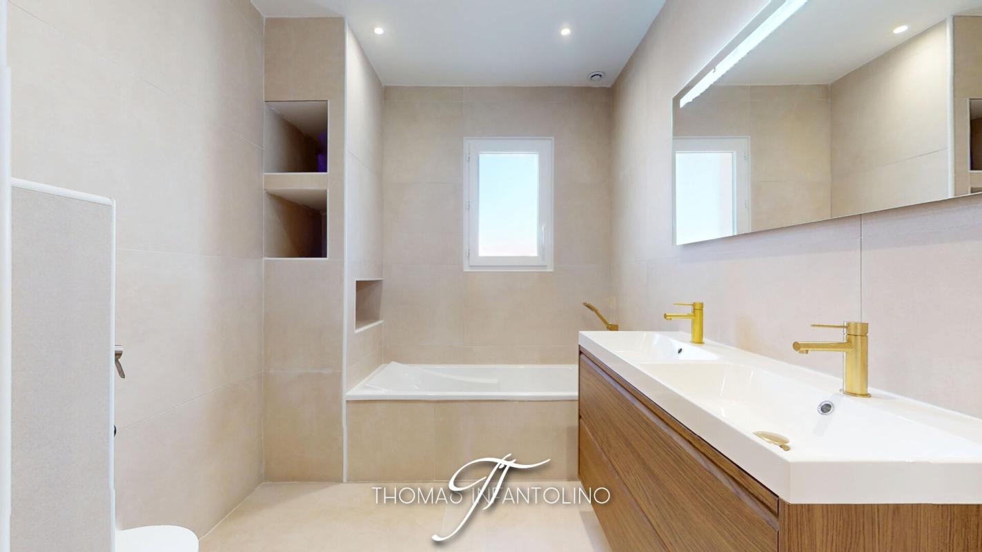 BARBAIRA EN EXCLUSIVITE - PLAIN PIED - 3 FACES - 3 CHAMBRES DONT UNE SUITE PARENTALE - PISCINE - CLIMATISATION GAINABLE 12
